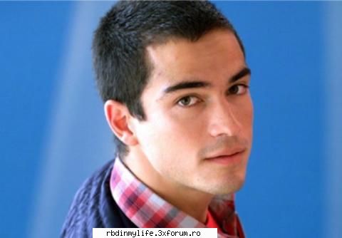 Poze - Marie - Alfonso Herrera